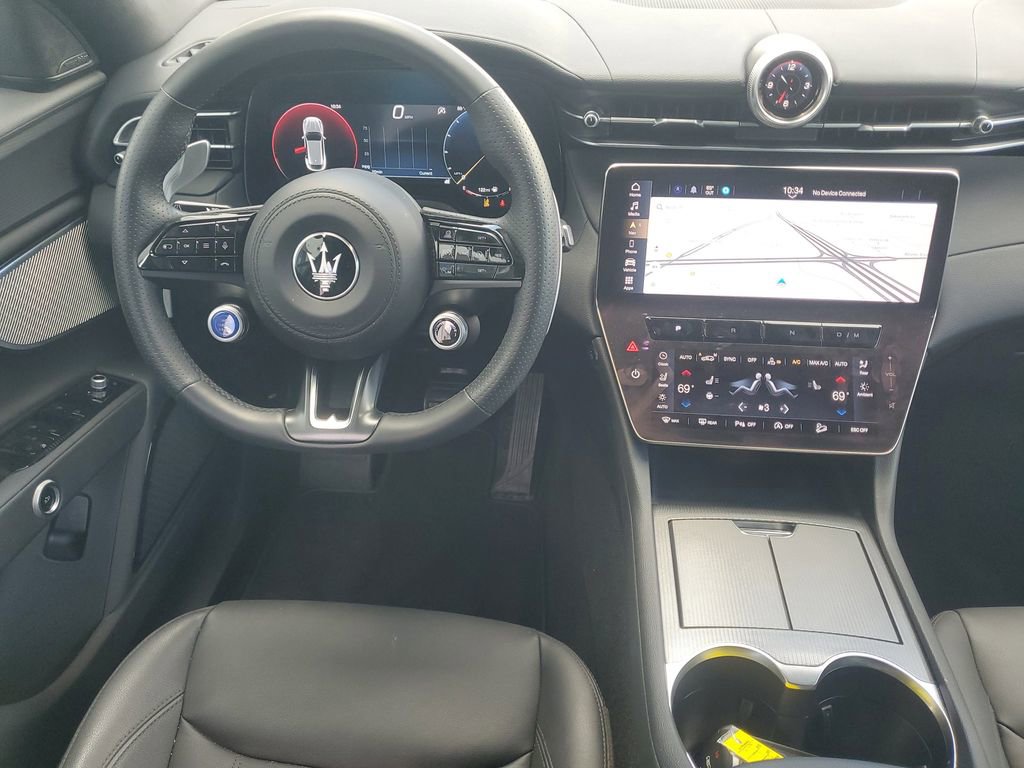 Used 2024 Maserati Grecale GT image 14