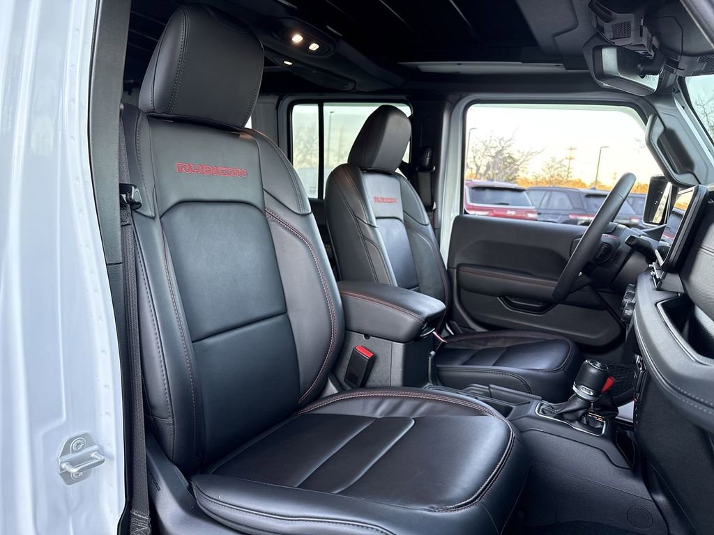 Used 2024 Jeep Wrangler Unlimited Rubicon image 26