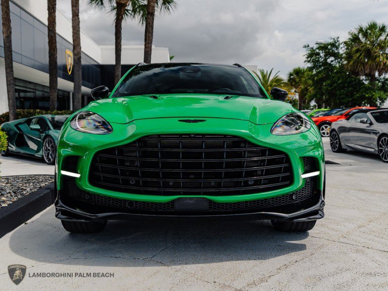 Used 2025 Aston Martin DBX 707 AWD/4WD image 10