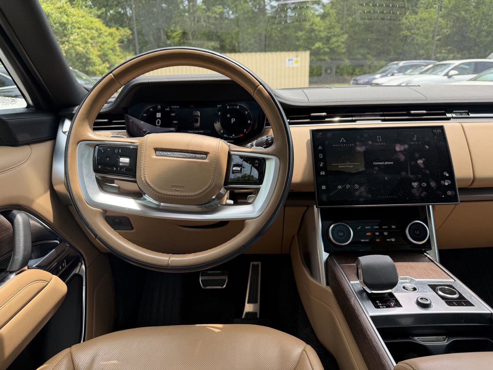 Used 2023 Land Rover Range Rover SE AWD/4WD image 18