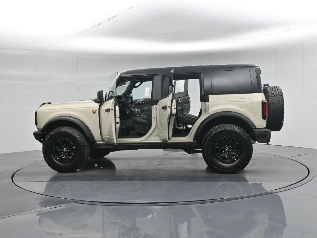 New 2026 Ford Bronco Badlands AWD/4WD image 34