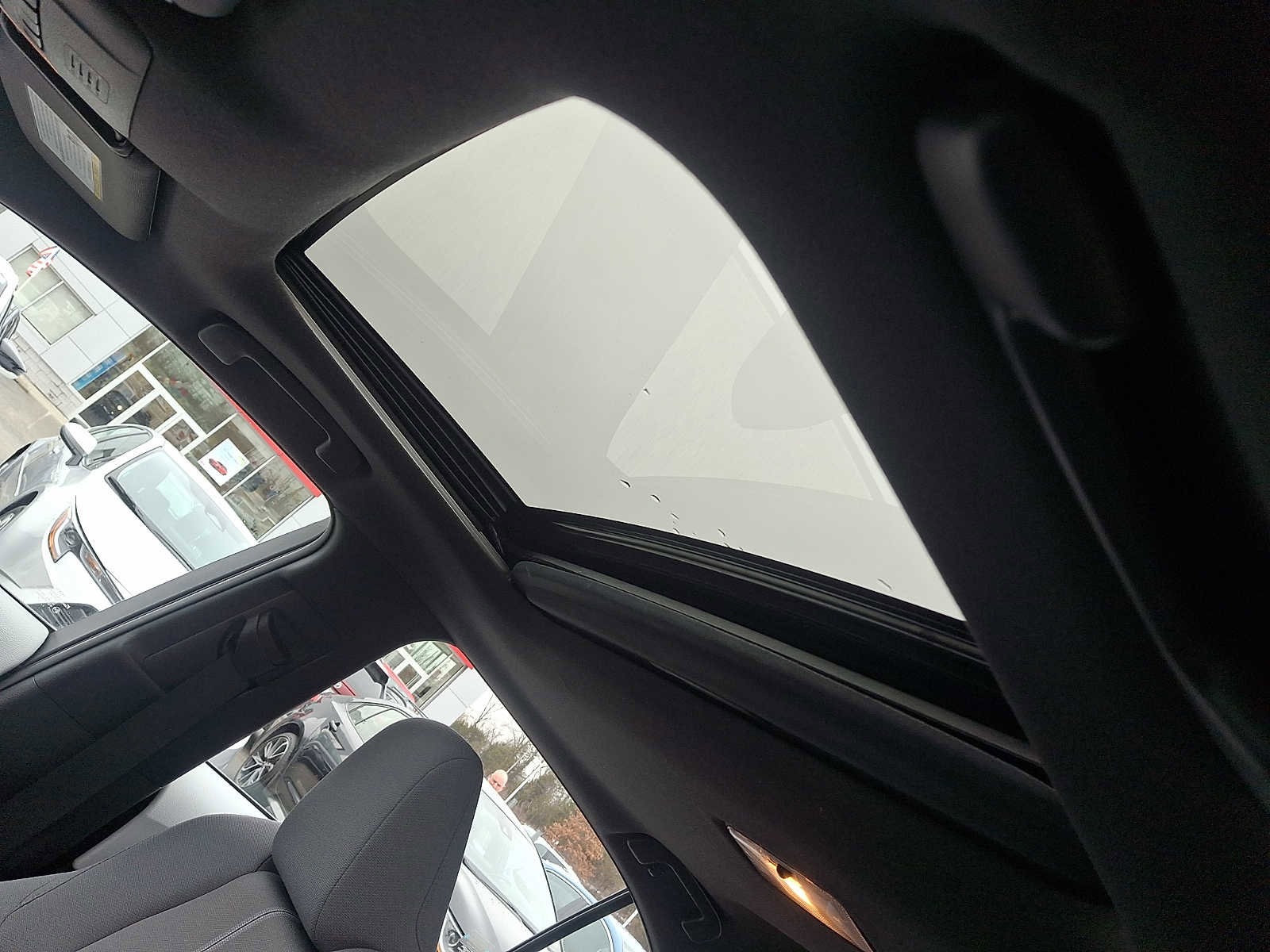 Certified 2022 Toyota Corolla SE w/ SE Premium Package image 17