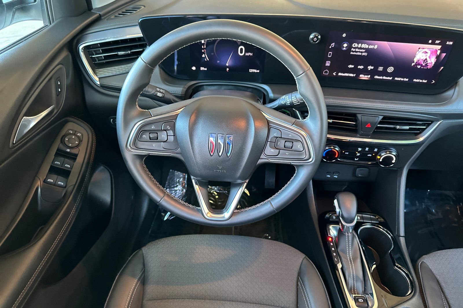 Certified 2025 Buick Encore GX Preferred image 14