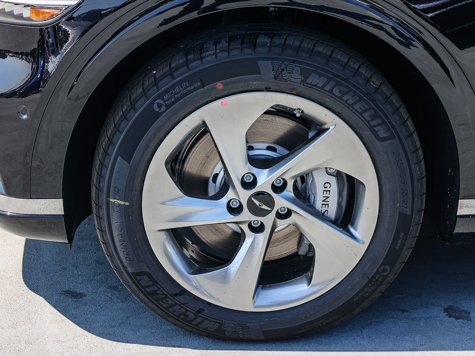 Used 2026 Genesis GV70 2.5T Advanced AWD/4WD image 9