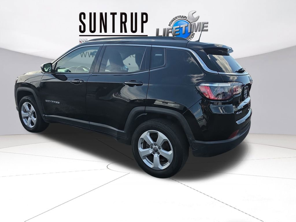 Used 2021 Jeep Compass Latitude image 3