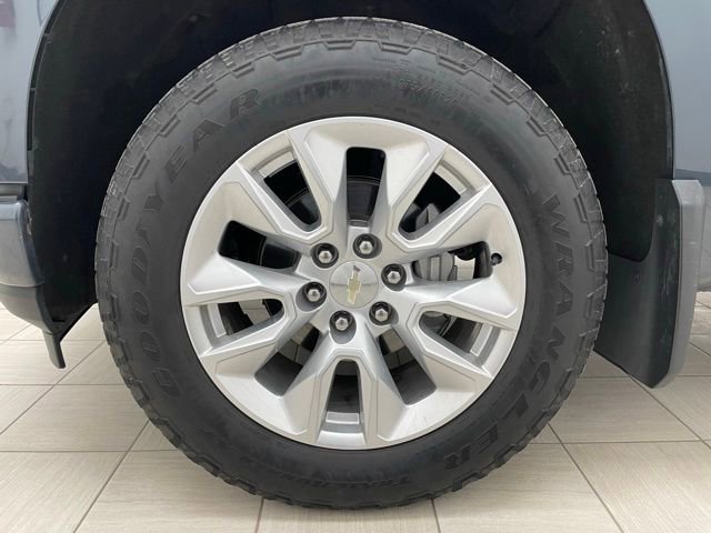 Used 2019 Chevrolet Silverado 1500 Custom w/ Custom Value Package image 7
