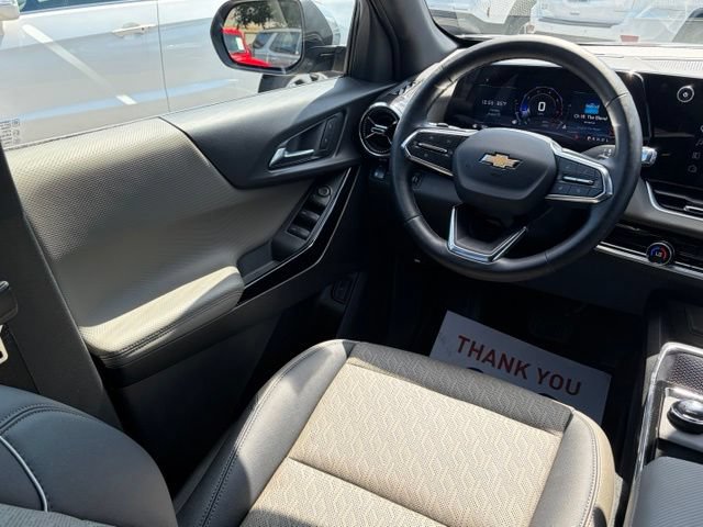 Used 2026 Chevrolet Equinox LT w/ Convenience Package II AWD/4WD image 30