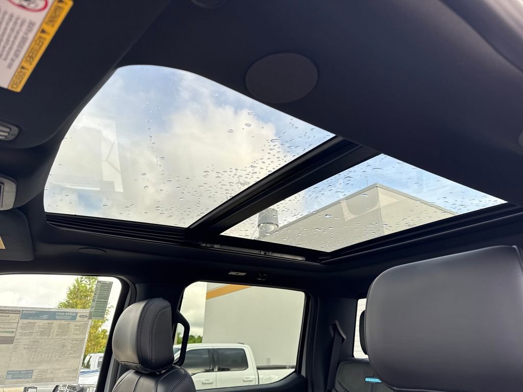 New 2026 Ford F250 Platinum image 7