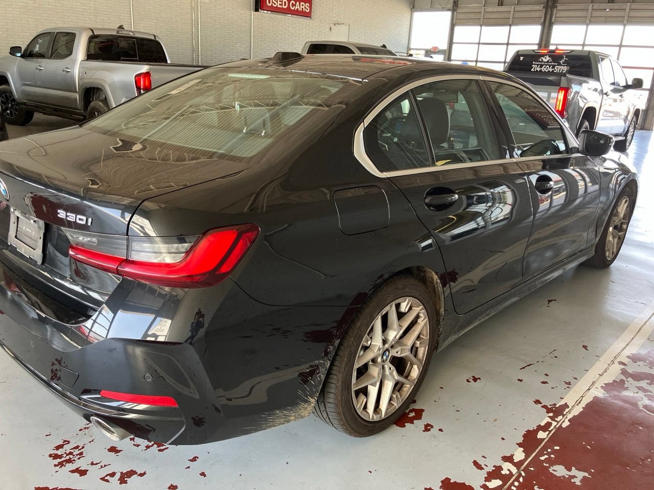 Used 2025 BMW 330i Sedan RWD image 4
