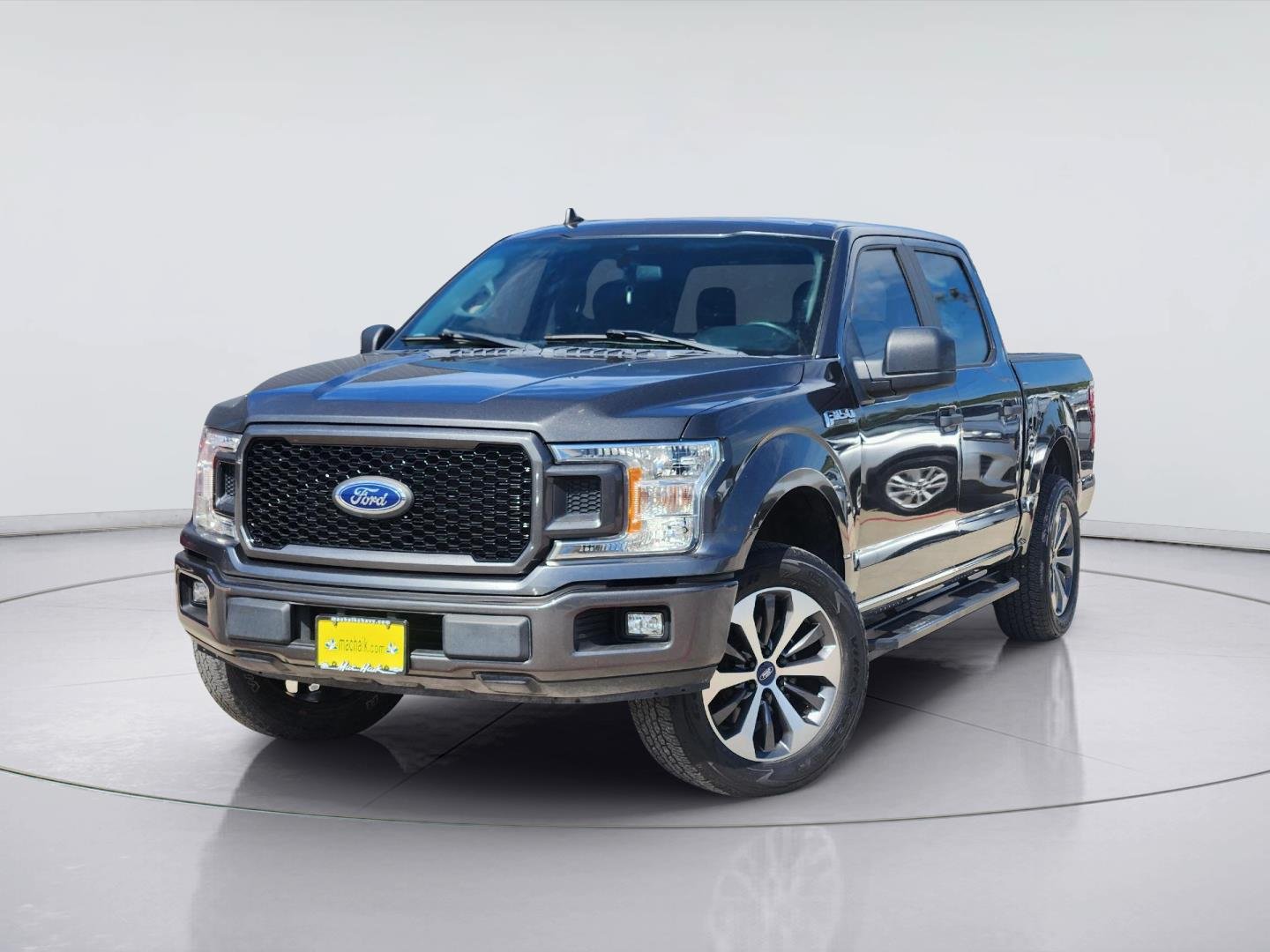 Used 2020 Ford F150 XL w/ Equipment Group 101A Mid RWD image 1