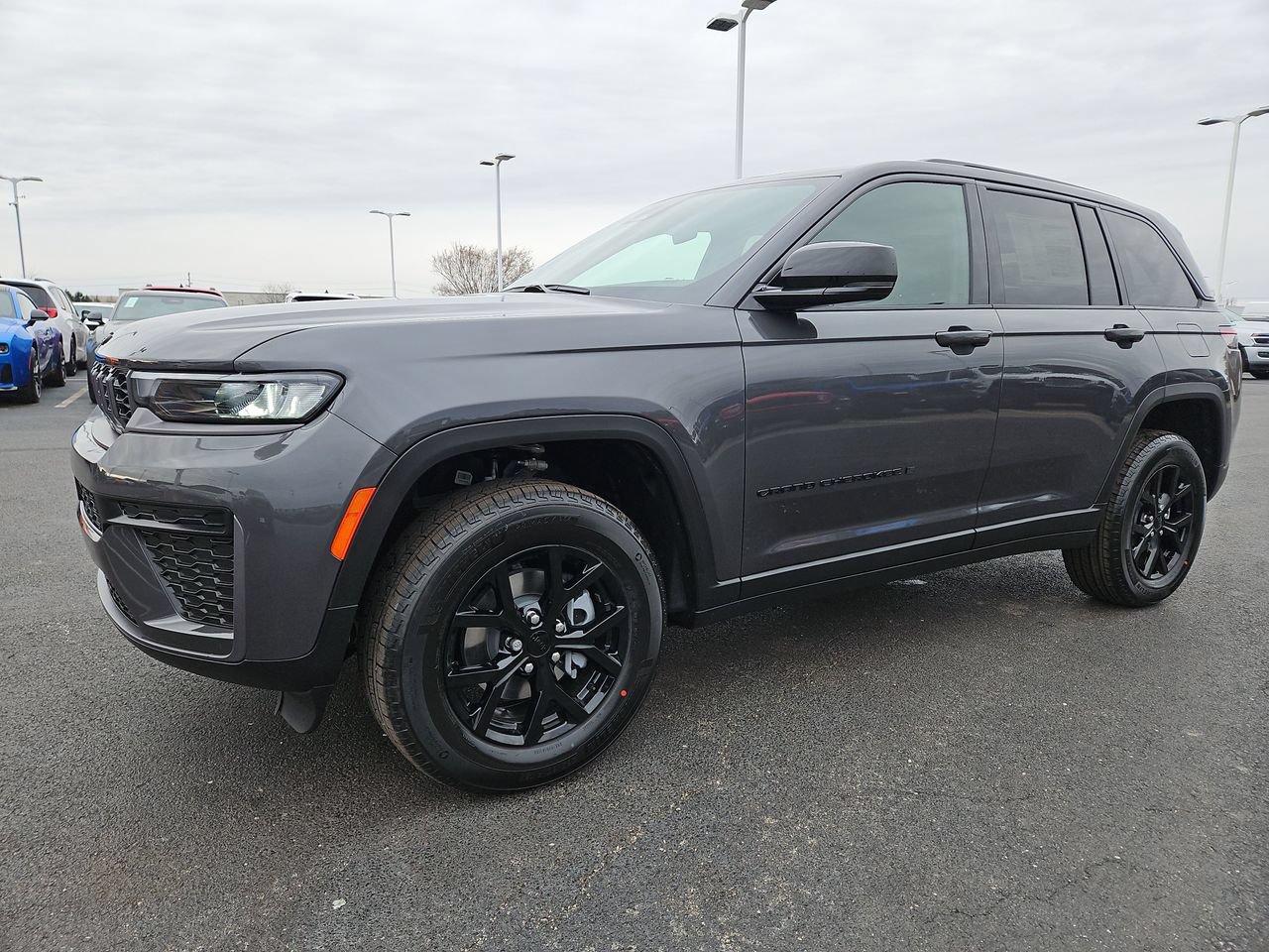 New 2026 Jeep Grand Cherokee Altitude AWD/4WD image 3
