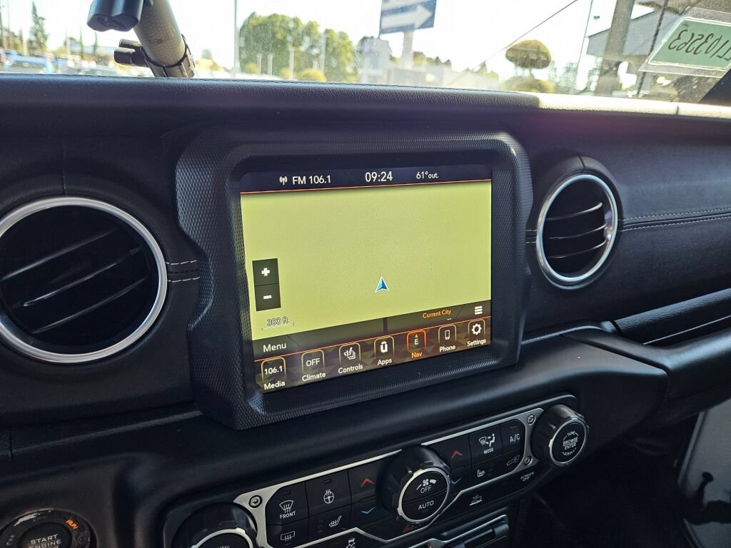 Used 2020 Jeep Gladiator Overland AWD/4WD image 22