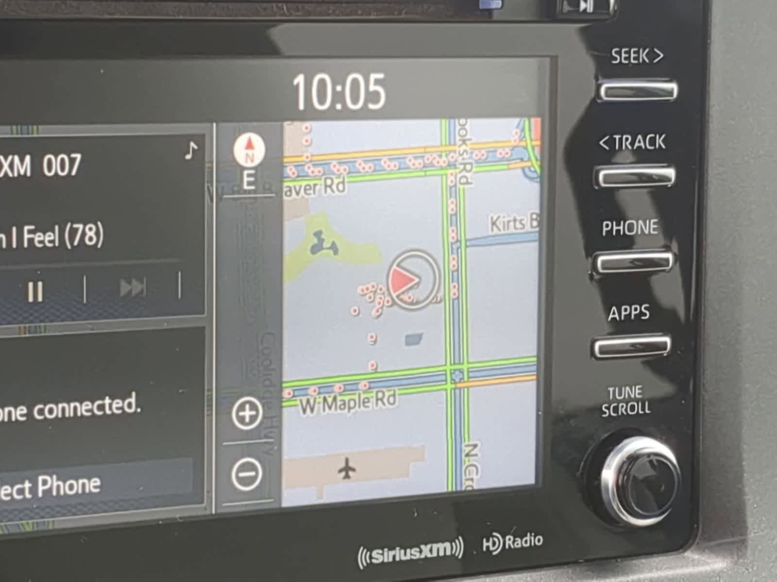 Used 2020 Toyota Sienna XLE w/ XLE Navigation Package FWD image 26