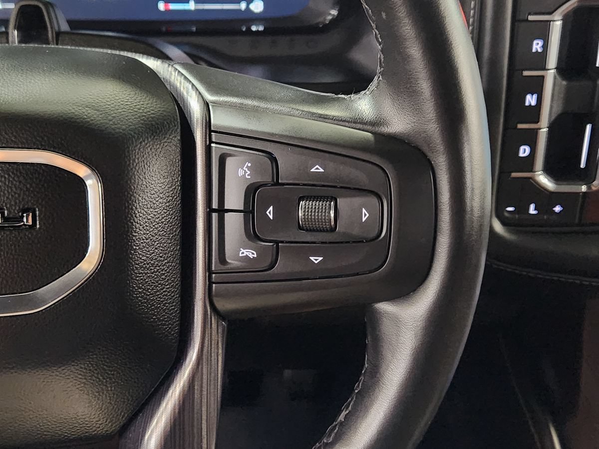 Used 2023 GMC Yukon Denali Ultimate AWD/4WD image 52
