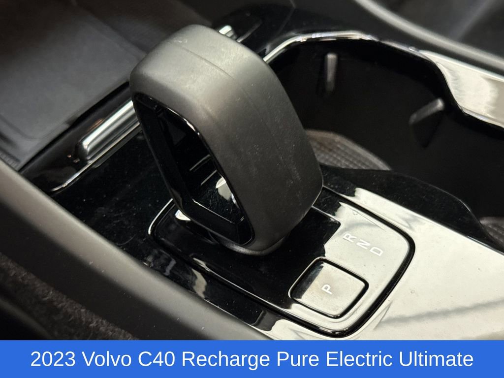 Certified 2023 Volvo C40 P8 Recharge Ultimate w/ Protection Package Premier image 21