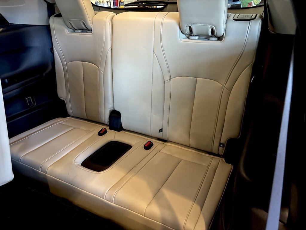 Certified 2025 INFINITI QX60 Pure image 22