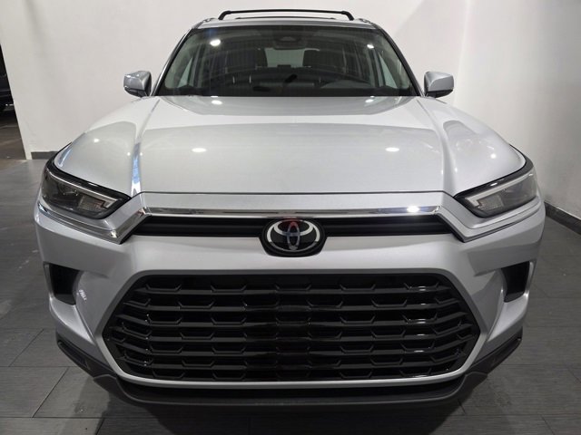 Used 2026 Toyota Grand Highlander XLE image 8