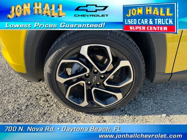 Used 2025 Chevrolet Trax RS w/ Driver Confidence Package image 15