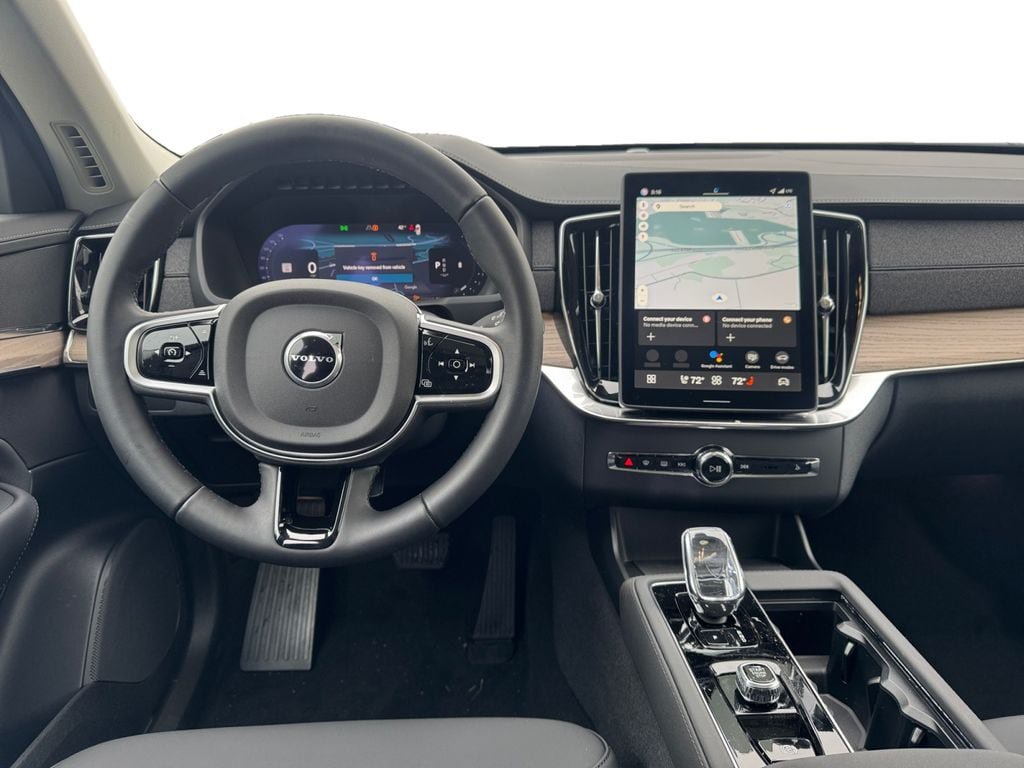 New 2026 Volvo XC90 B6 Plus w/ Protection Package Premier AWD/4WD image 24