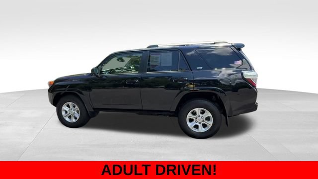 Used 2024 Toyota 4Runner SR5 RWD image 3