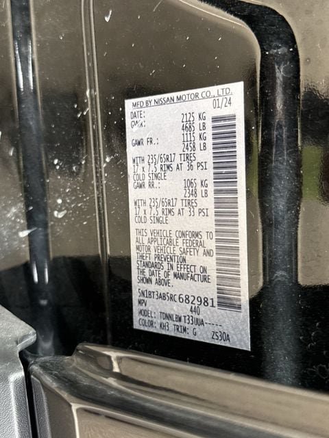 Used 2024 Nissan Rogue S AWD/4WD image 32