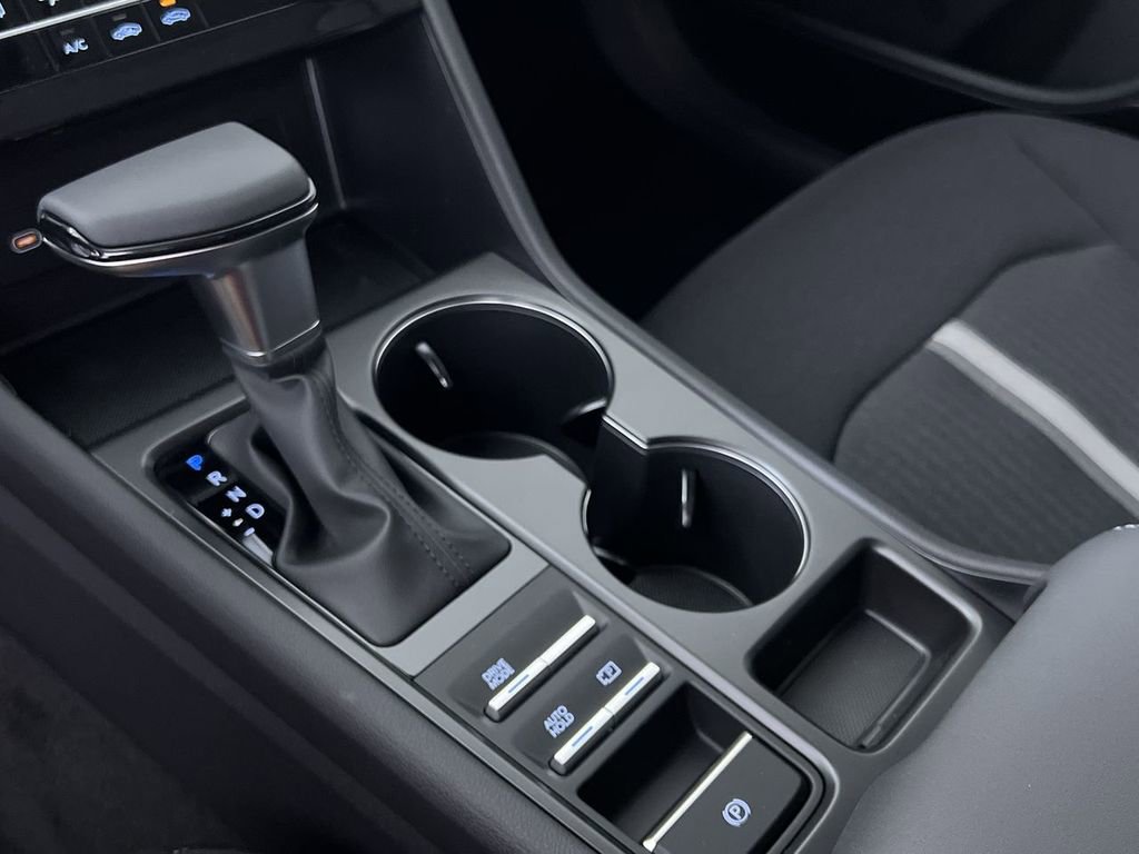 Used 2025 Hyundai Sonata SE image 22