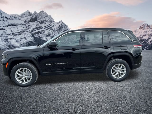 New 2026 Jeep Grand Cherokee Laredo X image 2