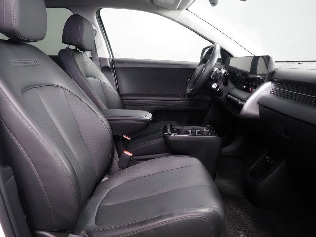 Used 2025 Hyundai Ioniq 5 SEL RWD image 14