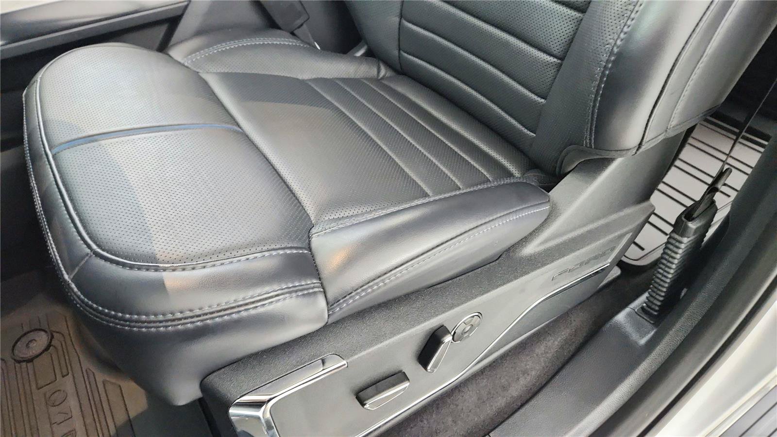Used 2025 Ford F150 Platinum AWD/4WD image 11