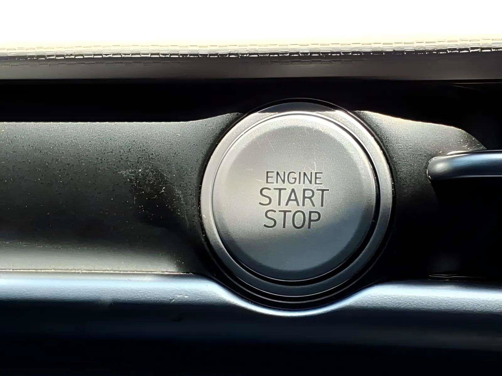 Certified 2025 Hyundai Tucson SEL FWD image 16