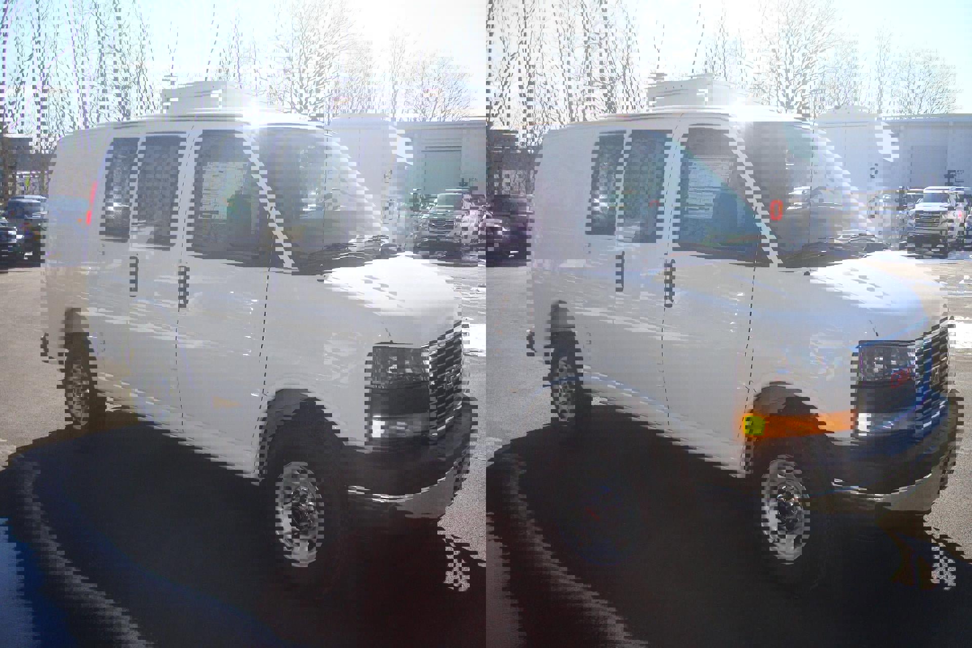 New 2025 GMC Savana 2500 w/ Driver Convenience Package RWD image 3