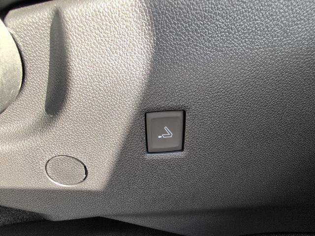 New 2026 Buick Enclave Sport Touring w/ Power Package image 18