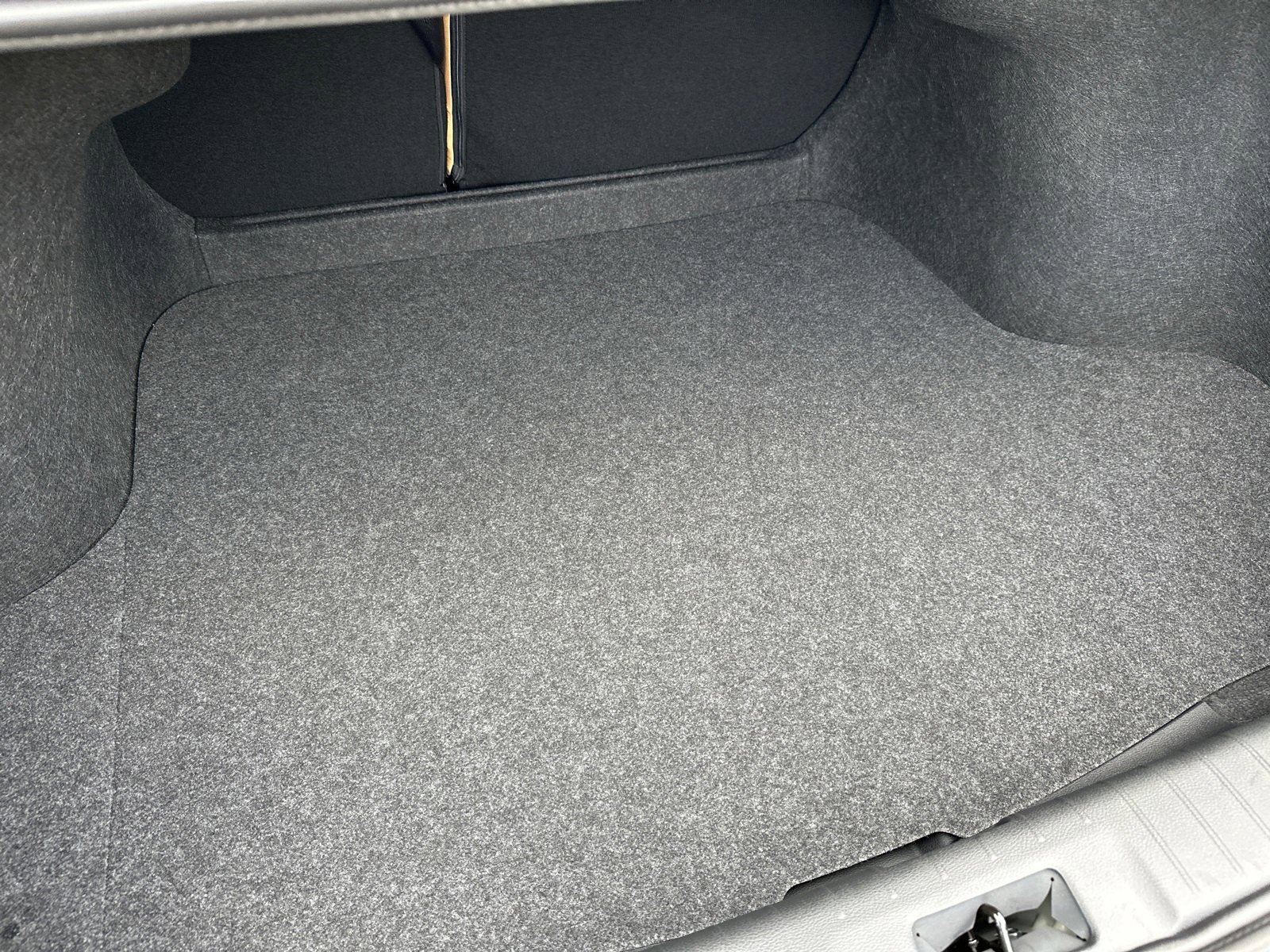 New 2025 Nissan Sentra SV w/ SV Premium Package image 18