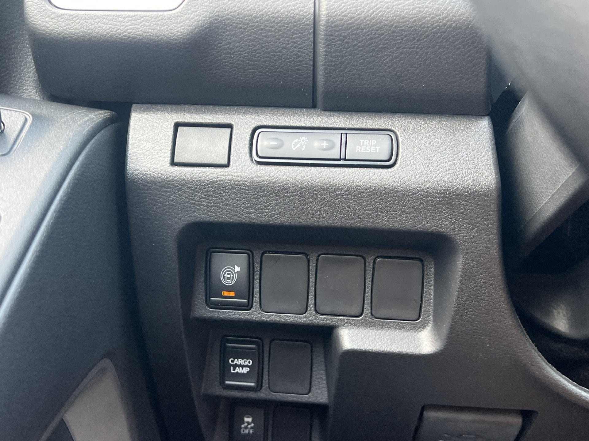 Certified 2025 Nissan Frontier SV RWD image 14