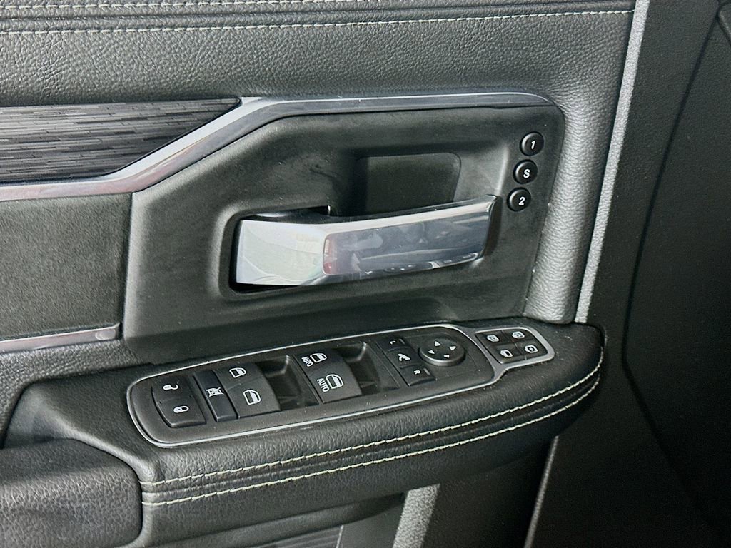 Used 2024 RAM 2500 Laramie w/ Sport Appearance Package image 24