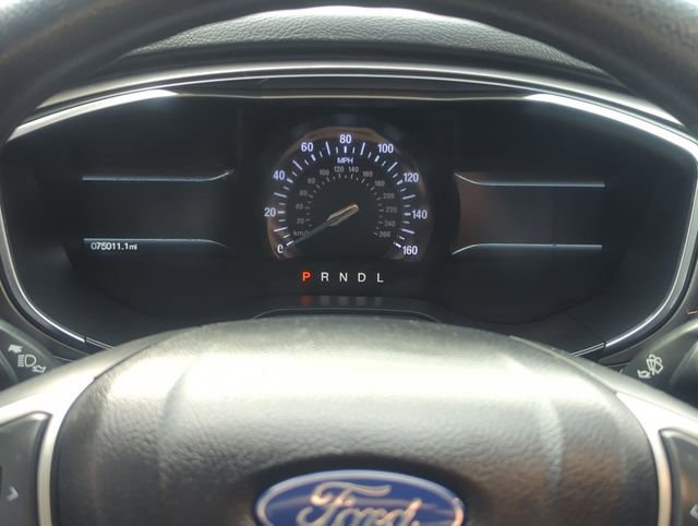 Used 2020 Ford Fusion SE image 16