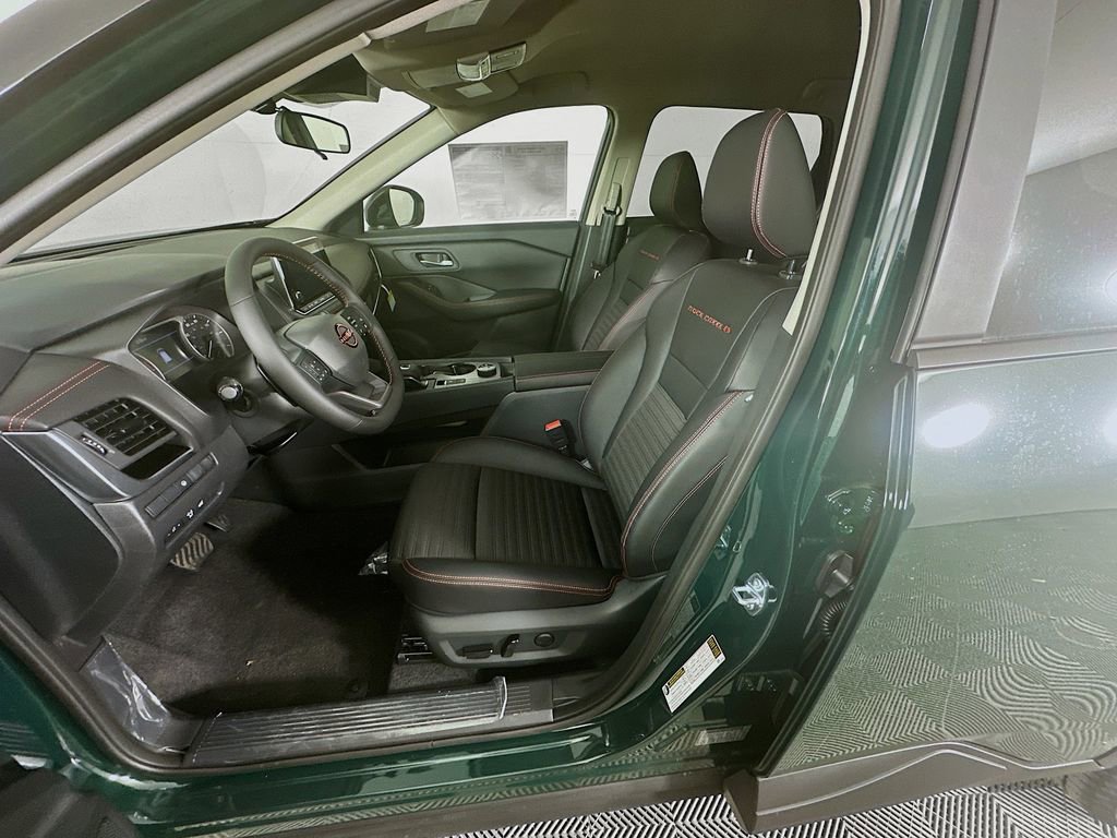 New 2026 Nissan Rogue SV image 28