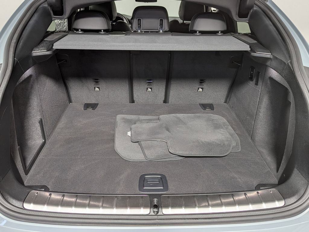 Certified 2023 BMW X4 M40i w/ Premium Package image 46