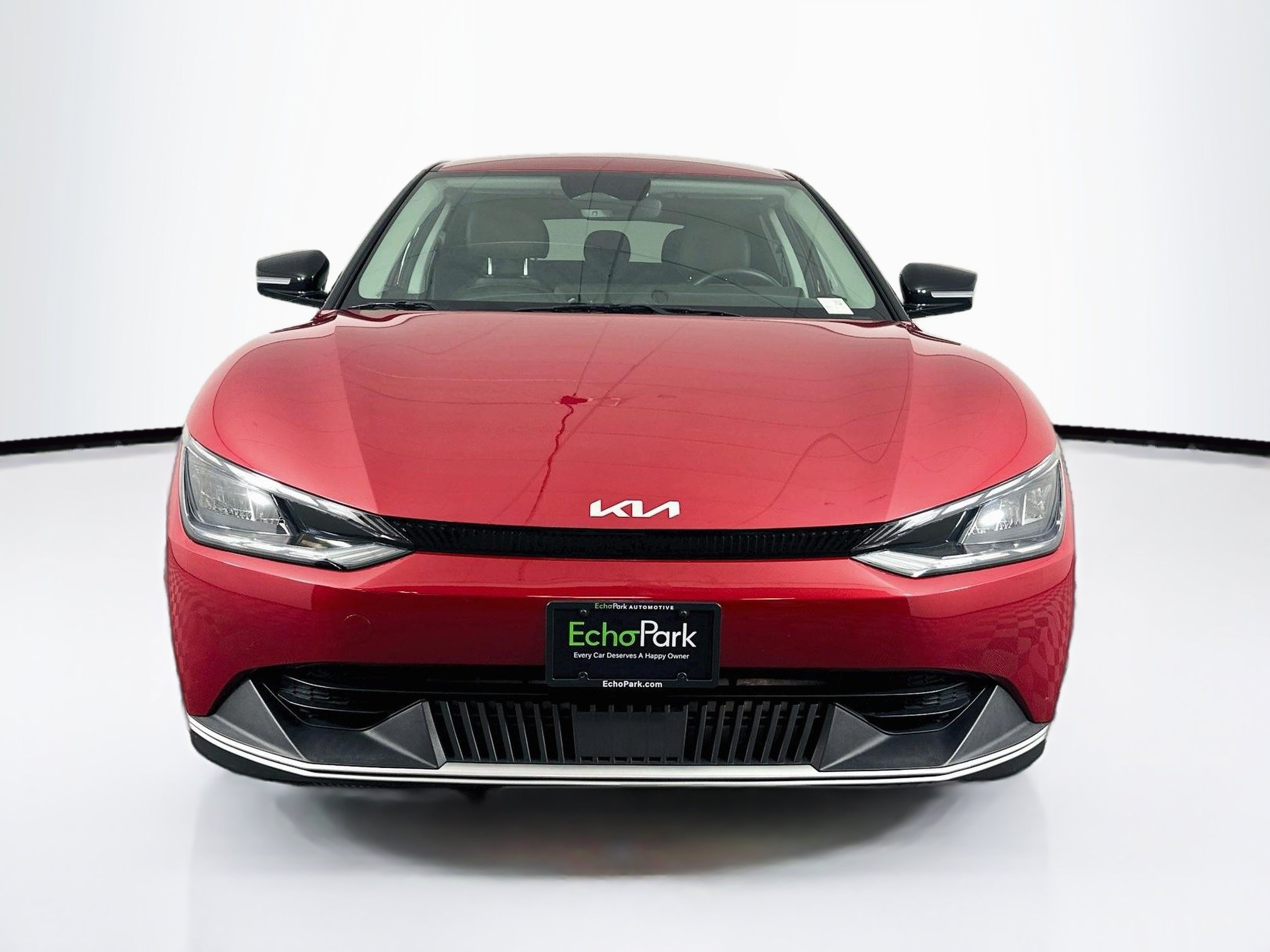 Used 2024 Kia EV6 Light RWD image 2