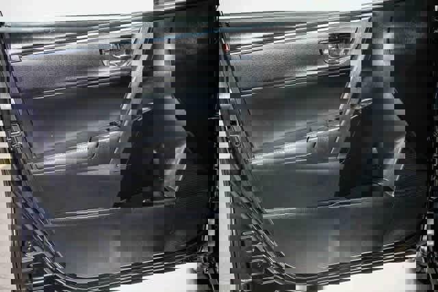 Used 2015 Toyota Corolla S image 18