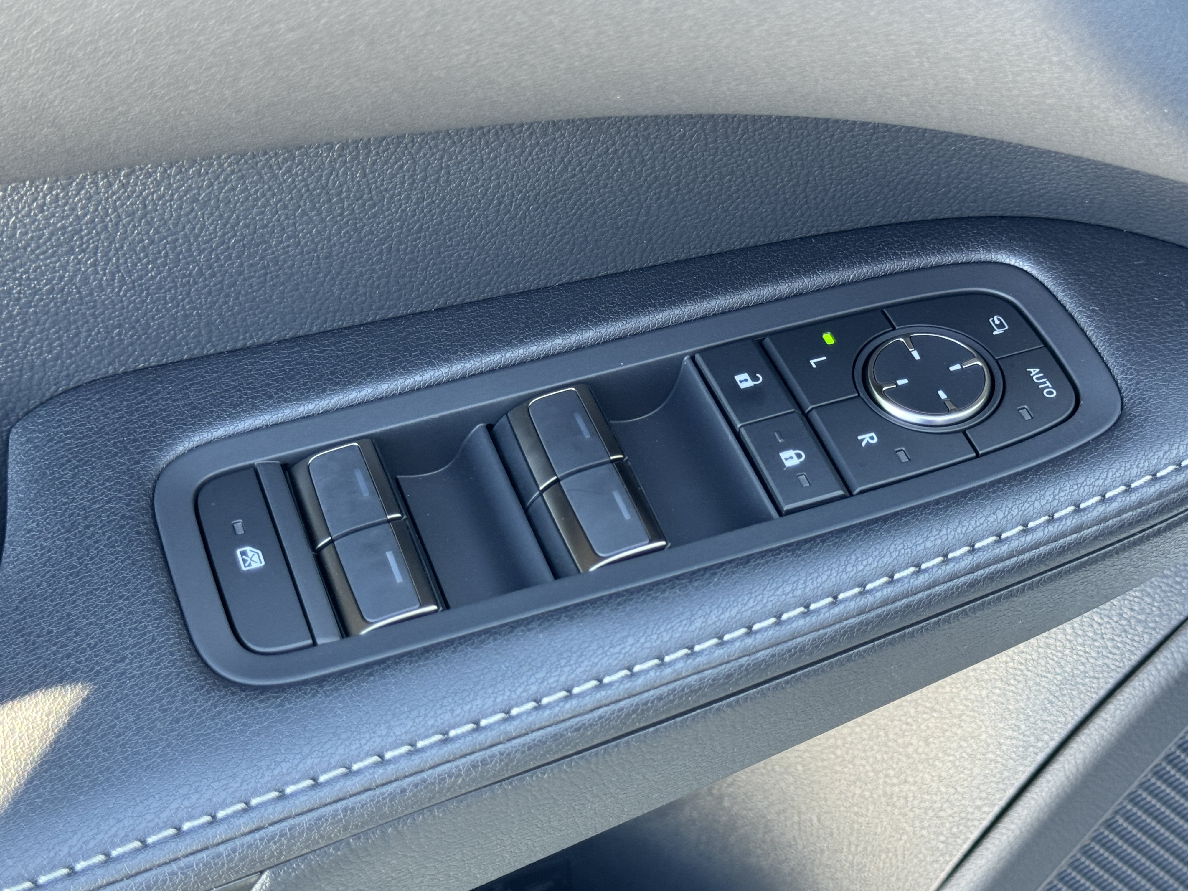 New 2026 Lexus RX 450h AWD w/ Convenience Package image 20