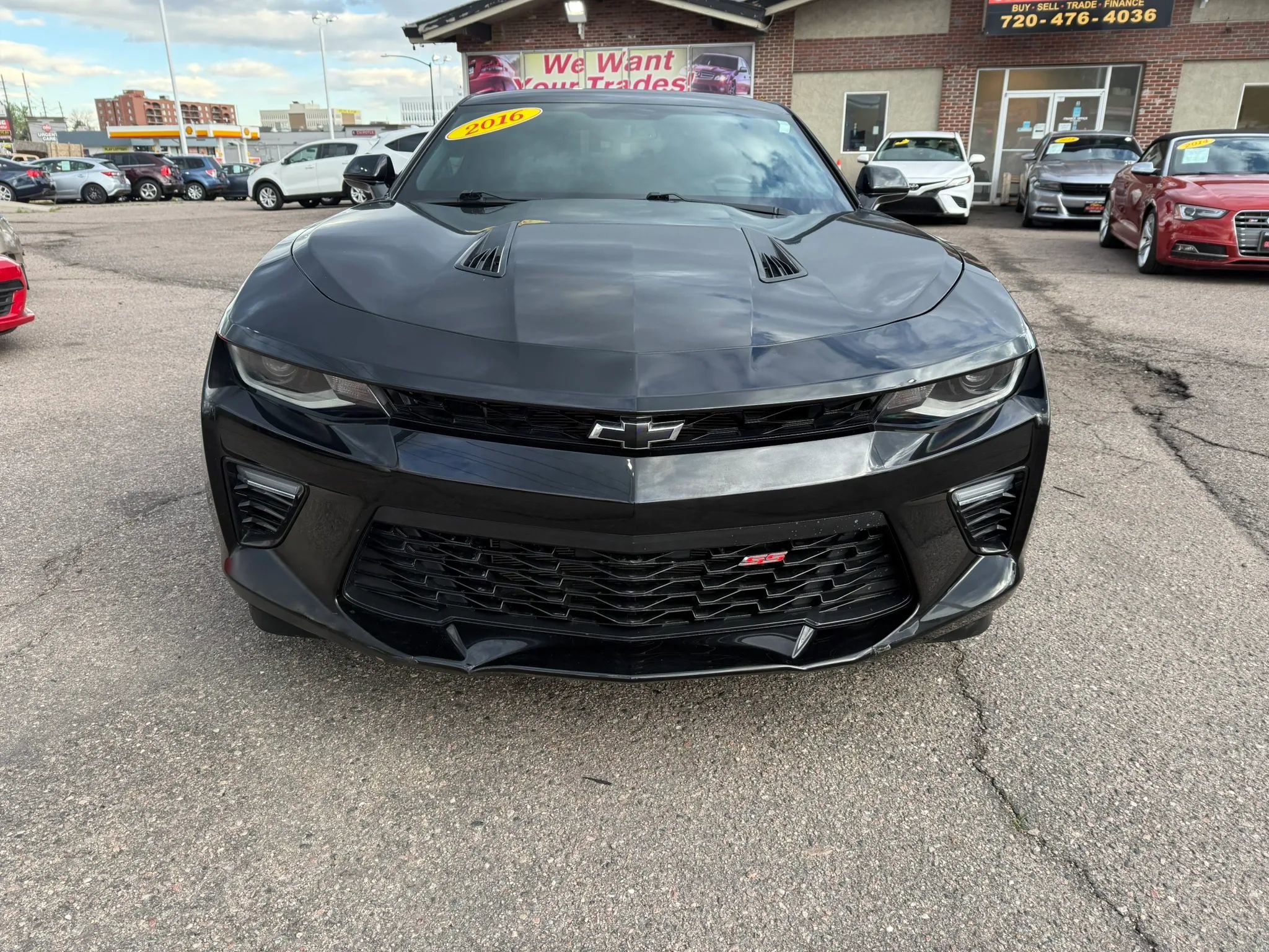 Used 2016 Chevrolet Camaro SS RWD image 3