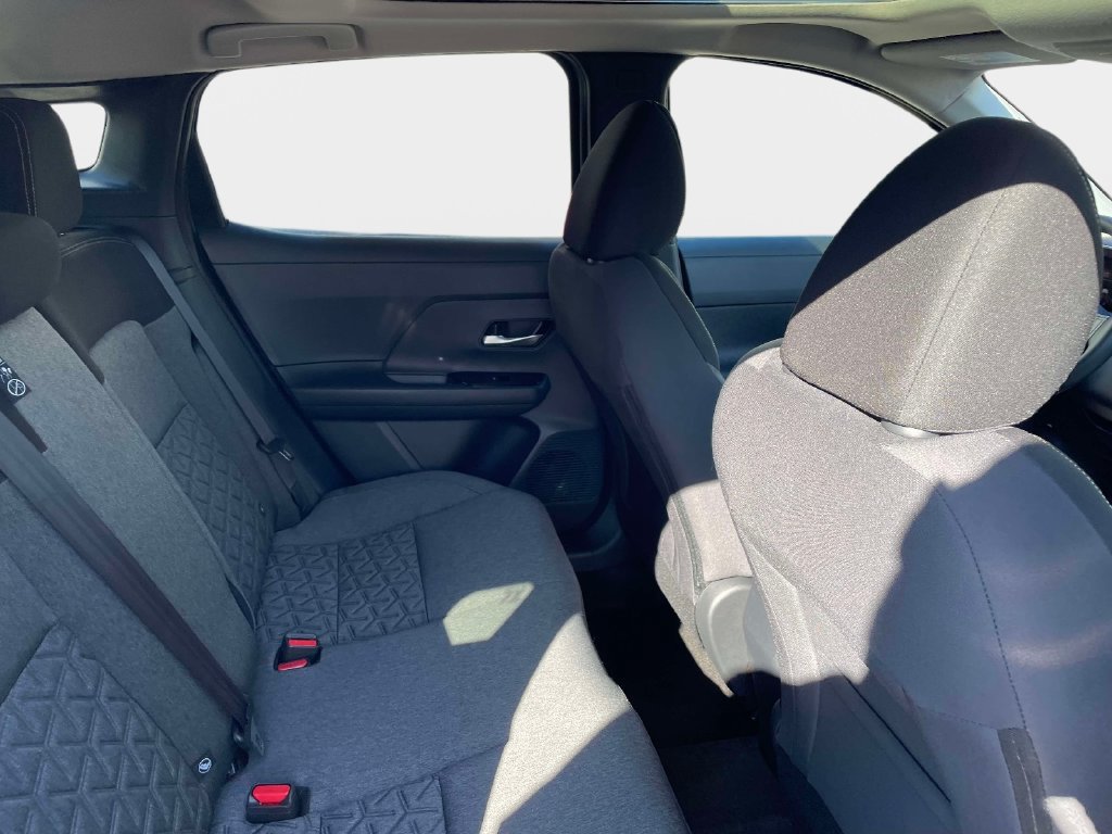 New 2027 Nissan Kicks SV AWD/4WD image 12