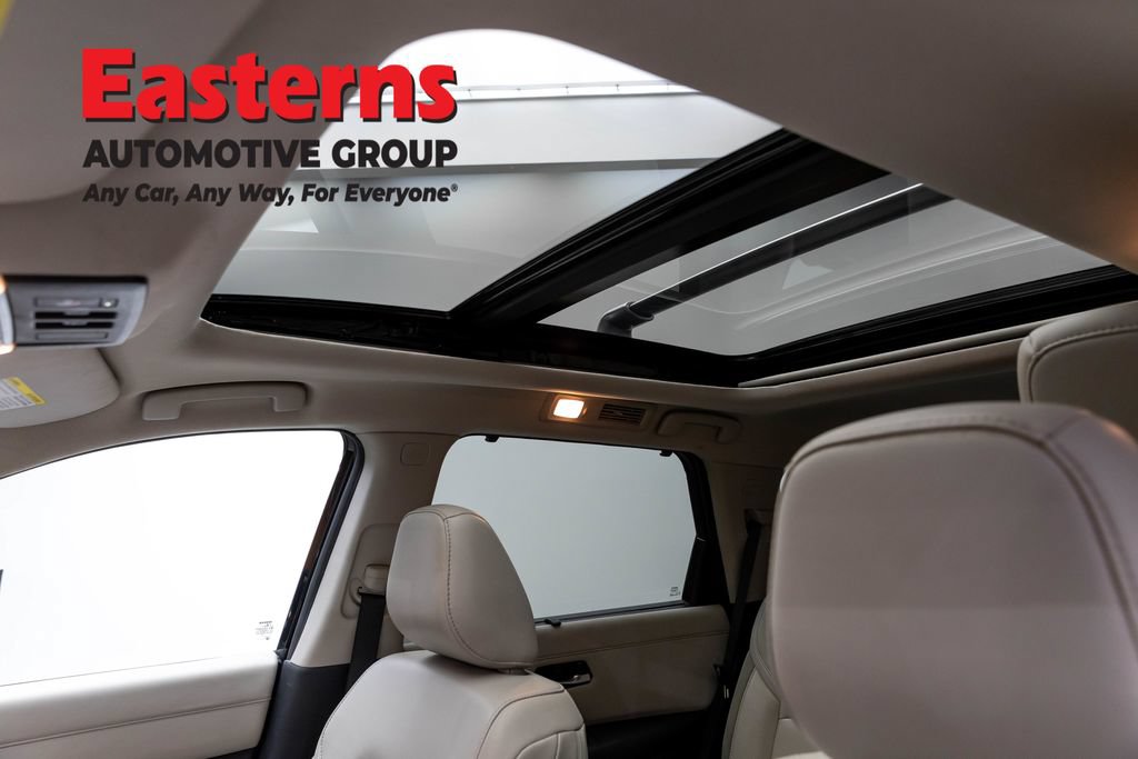 Used 2023 Nissan Pathfinder SL w/ SL Premium Package AWD/4WD image 36