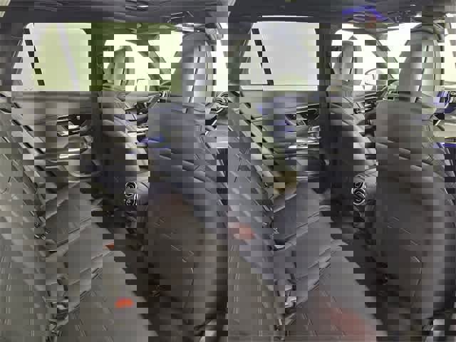 Used 2025 Mercedes-Benz GLC 300 4MATIC image 67