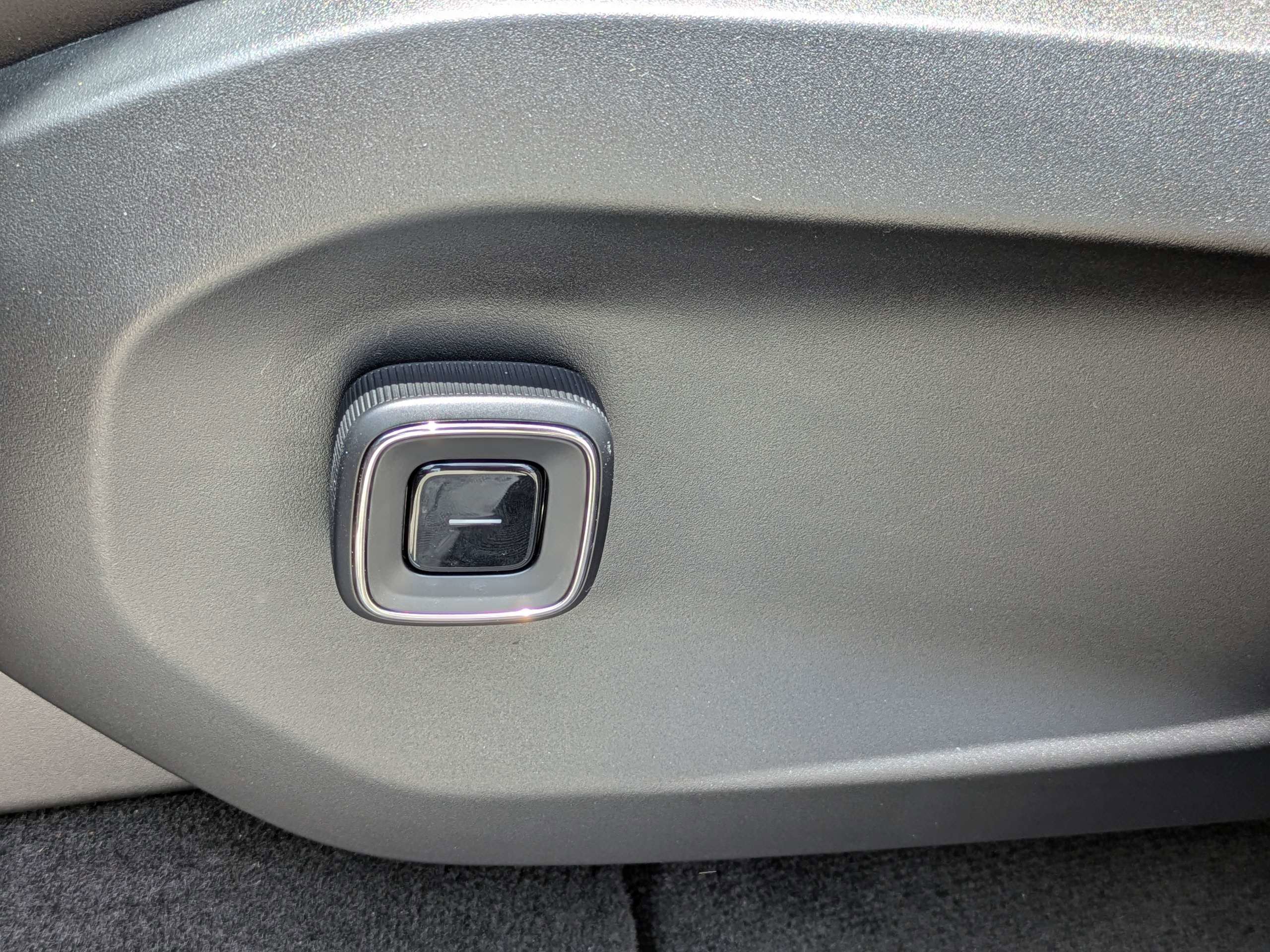 New 2025 Volvo EX90 Ultra AWD/4WD image 19
