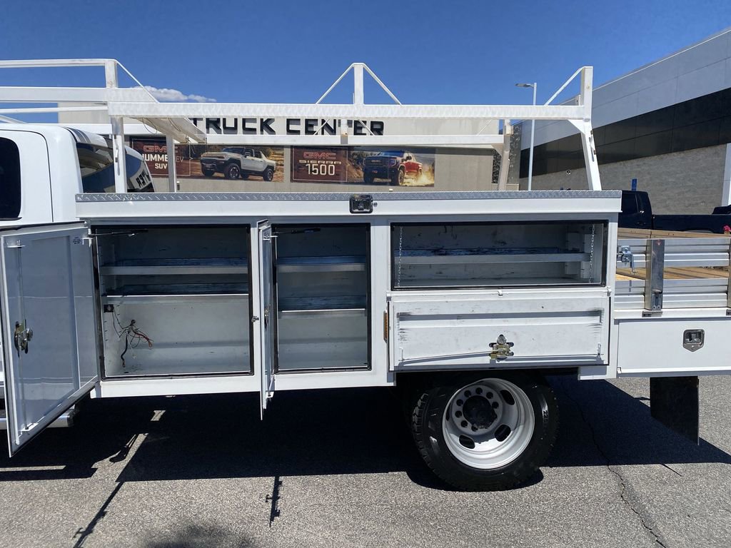 Used 2019 RAM 5500 Tradesman w/ Ambulance Prep Group AWD/4WD image 36