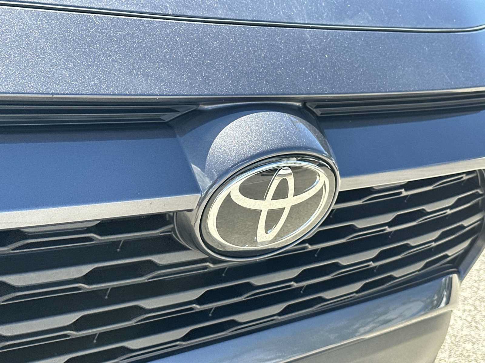 Used 2024 Toyota RAV4 XLE Premium w/ Weather Package AWD/4WD image 10