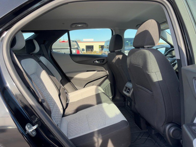 Used 2022 Chevrolet Equinox LS w/ LPO, Floor Liner Package image 11
