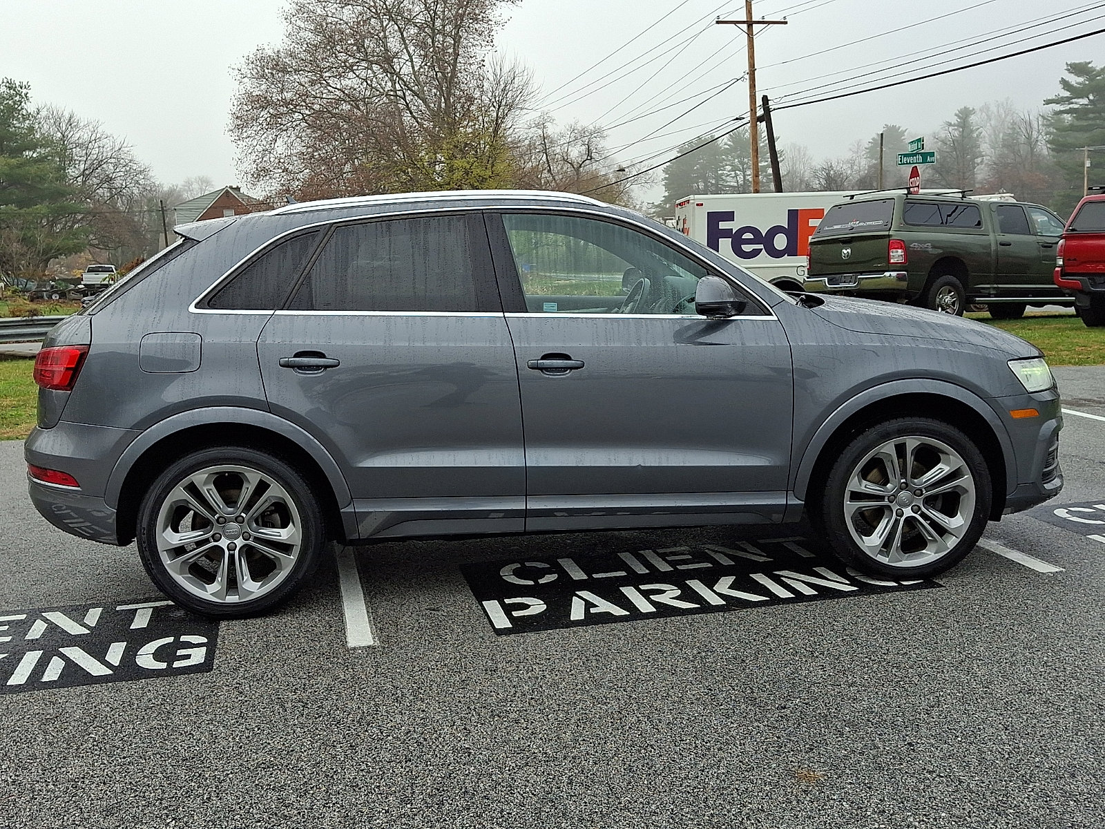 Used 2016 Audi Q3 2.0T Premium Plus w/ Technology Package image 8